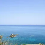 1 Bedroom Amazing In ロクリ